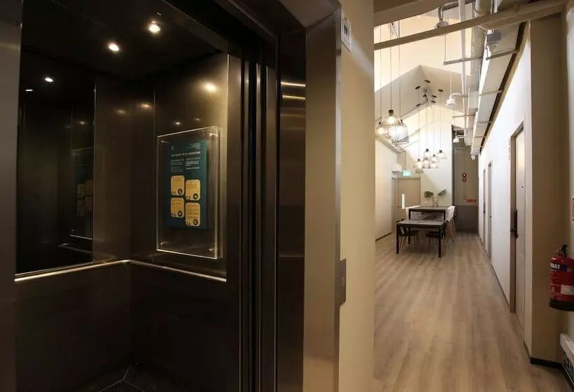 هتل St Signature Jalan Besar, Short Overnight, 13 Hours, 6pm 7am