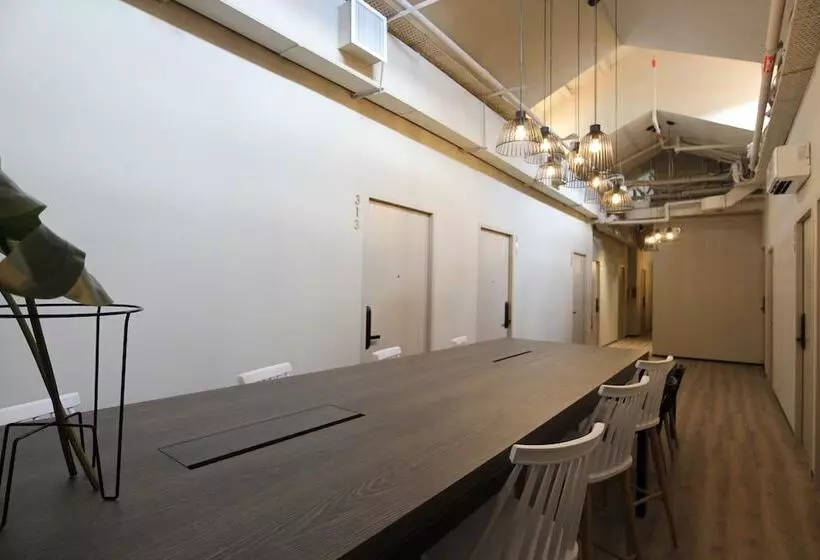 هتل St Signature Jalan Besar, Short Overnight, 13 Hours, 6pm 7am