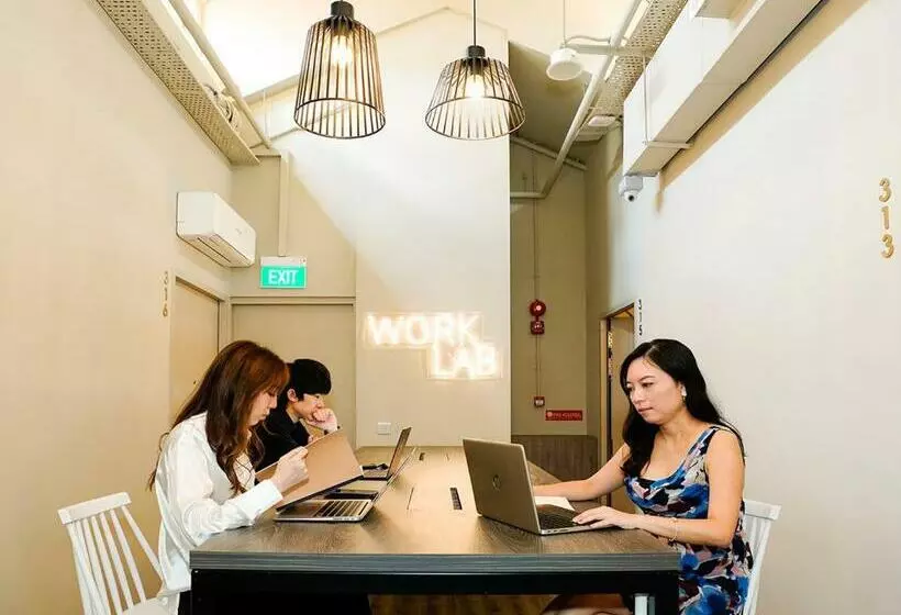 هتل St Signature Jalan Besar, Short Overnight, 13 Hours, 6pm 7am