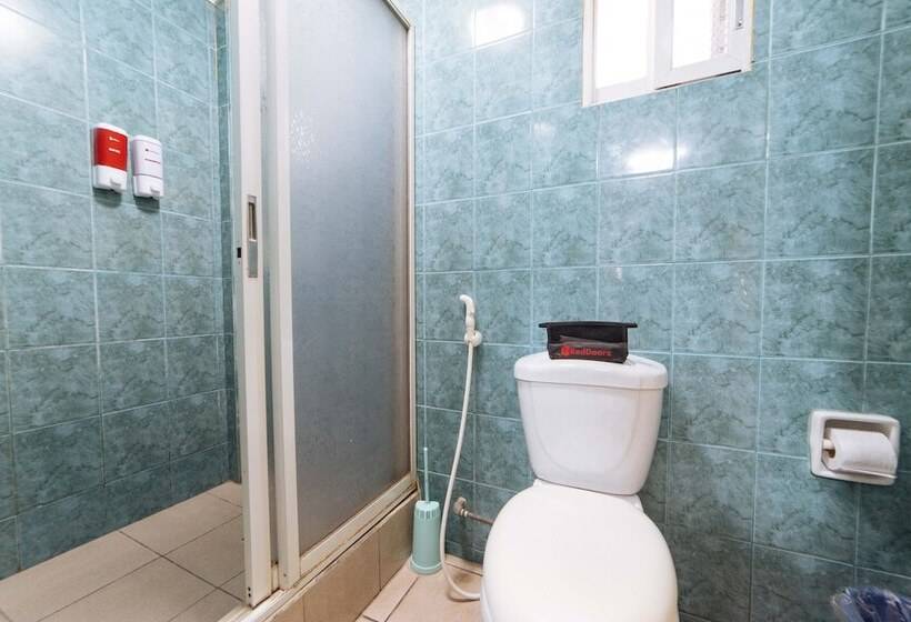 膳宿费 Reddoorz @ Clarkview 21st Street Angeles City