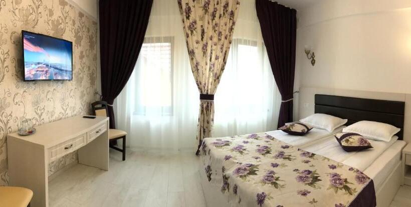 بنسيون Restaurant Ayan Piatra Neamt