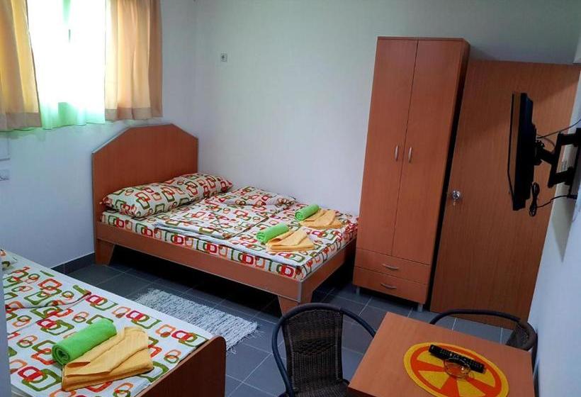 Pension Studio Isakovic Centar