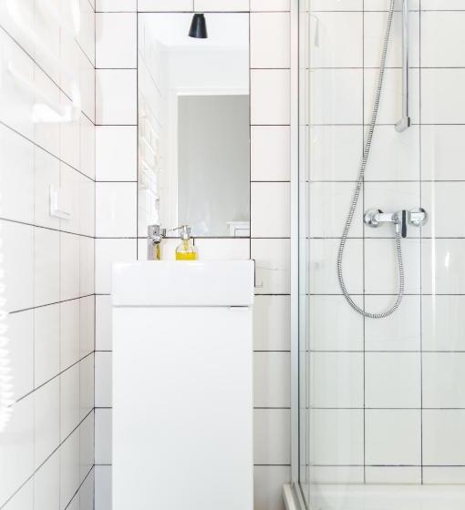 پانسیون The House