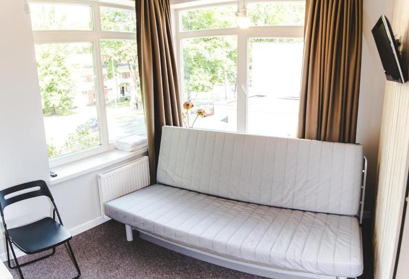 پانسیون The House