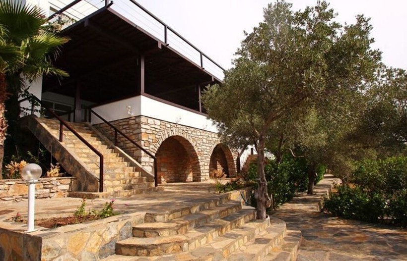 Vhillas Private Luxury Villa Leo