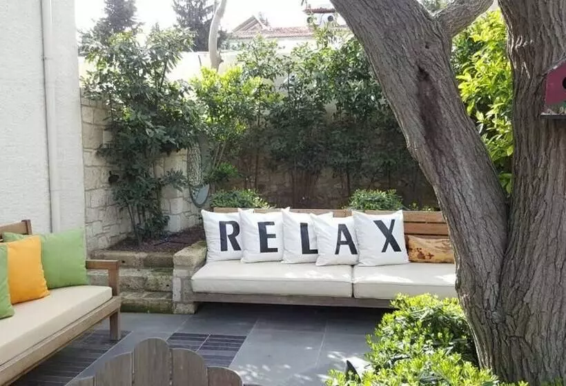 Vhillas Private Luxury Villa Leo