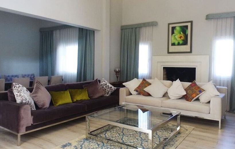 Vhillas Private Luxury Villa Leo