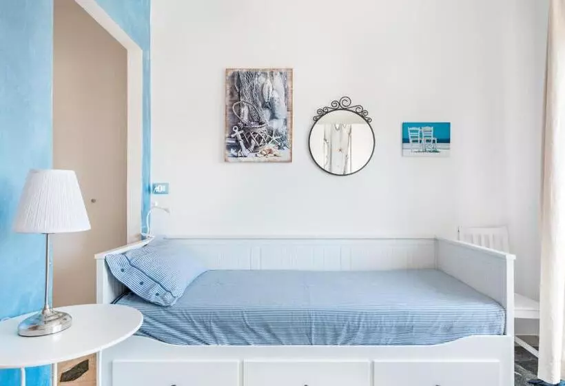 Retkeilymaja Affittacamere La Tortuga