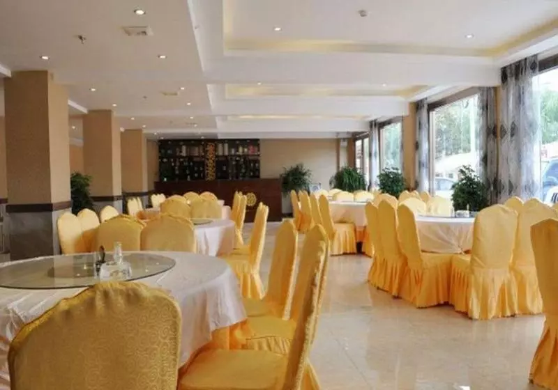 Hotelli 7 Days Inn Diqing Shangri-la Old Town Branch