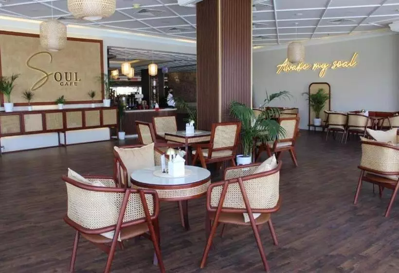 Hotelli Al Salam Grand