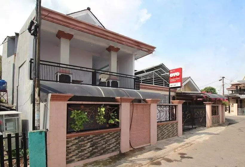 ホテル Amanah Syariah Residence By Oyo Rooms