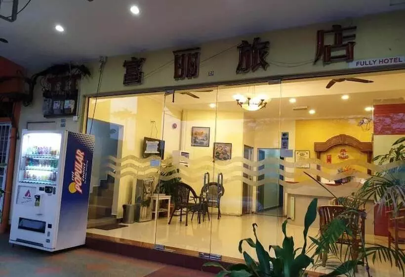 Fully Hotel Desa Tebrau