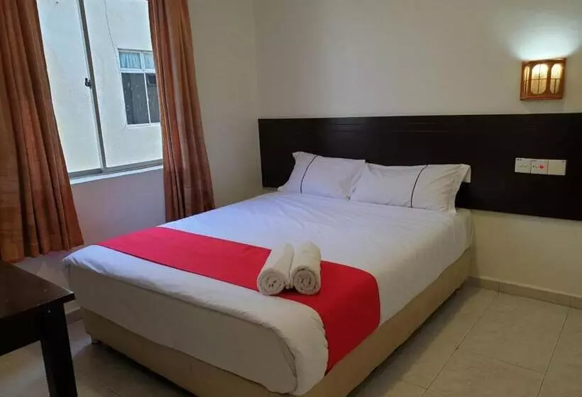 Fully Hotel Desa Tebrau