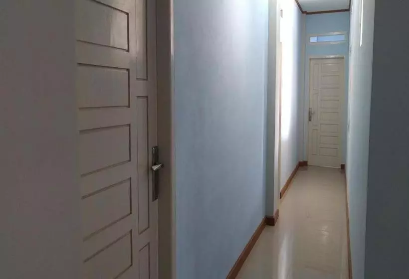 هتل Oyo 3278 Penginapan Alfajri