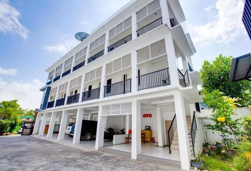 Hotelli Oyo 3279 Joy Residence