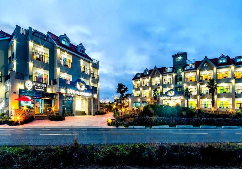 ホテル Twobitnalae Resort