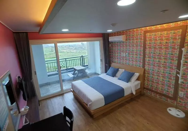 هتل Twobitnalae Resort