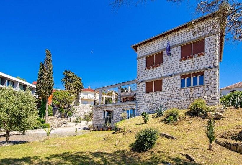 Integrated Hotel Arbia Margita