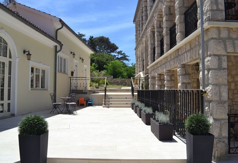 Integrated Hotel Arbia Margita