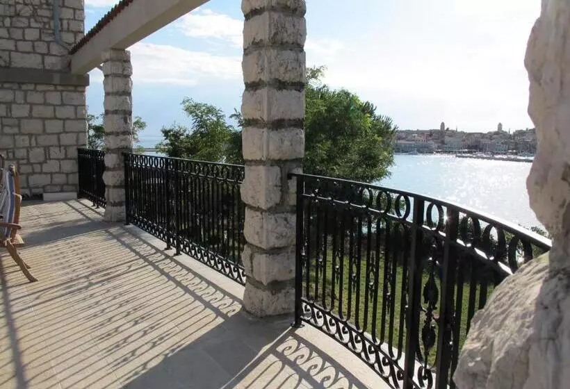 Integrated Hotel Arbia Margita