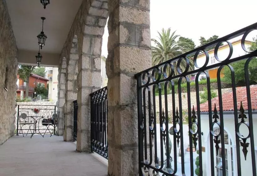 Integrated Hotel Arbia Margita