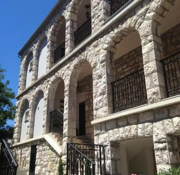 Integrated Hotel Arbia Margita