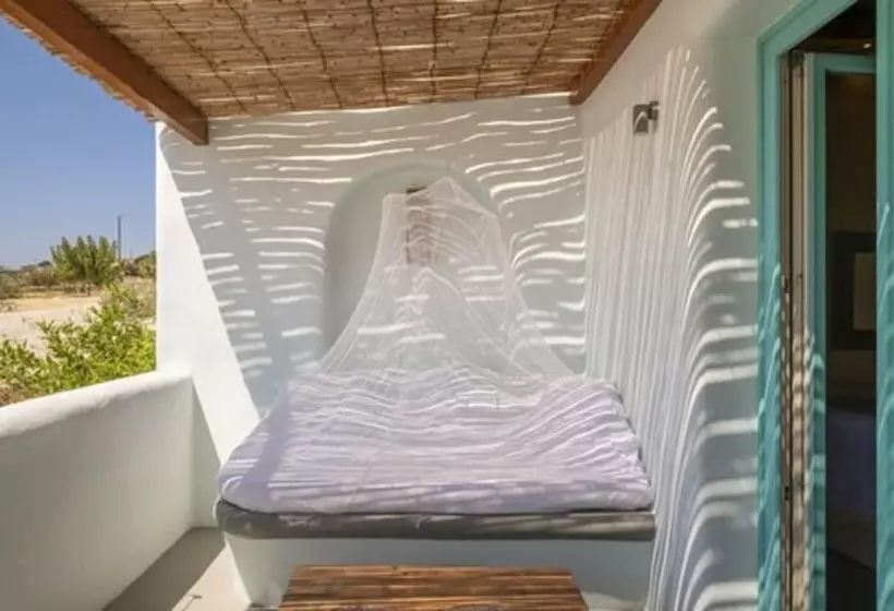 Pangaia Seaside ηotel Adults Only