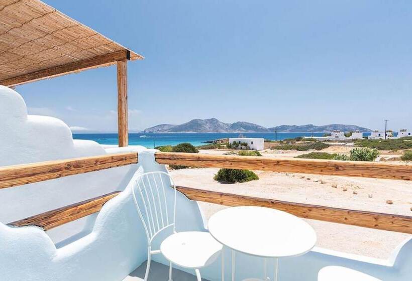 Pangaia Seaside ηotel Adults Only