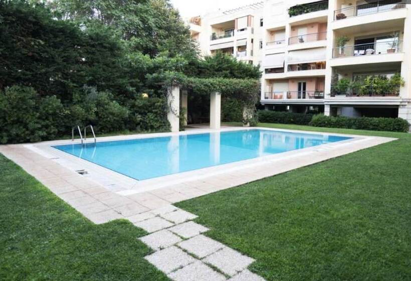 Marousi Luxury Apartment