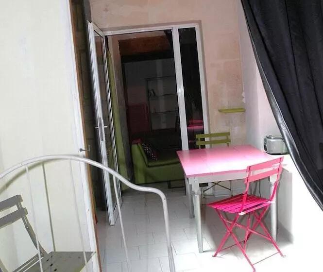 ペンション Guesthouse La Maison Du Bien être Et Spa