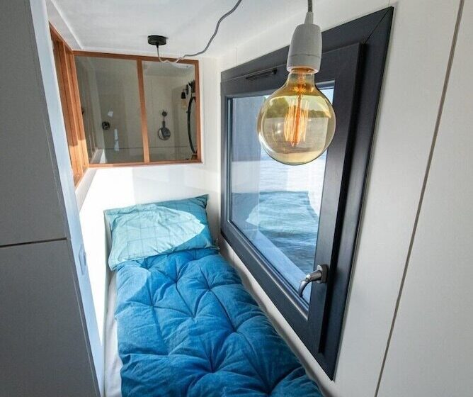 Пансион La Riviere House Peniche Carpe Diem