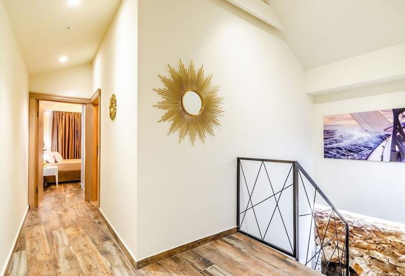 Beachfront Villa Gabriela With Pool