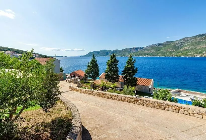 Beachfront Villa Gabriela With Pool