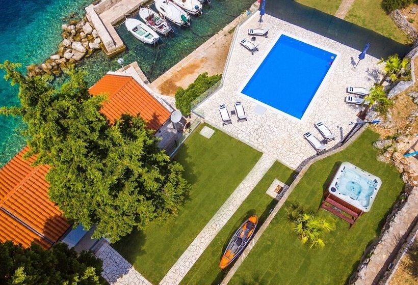 Beachfront Villa Gabriela With Pool