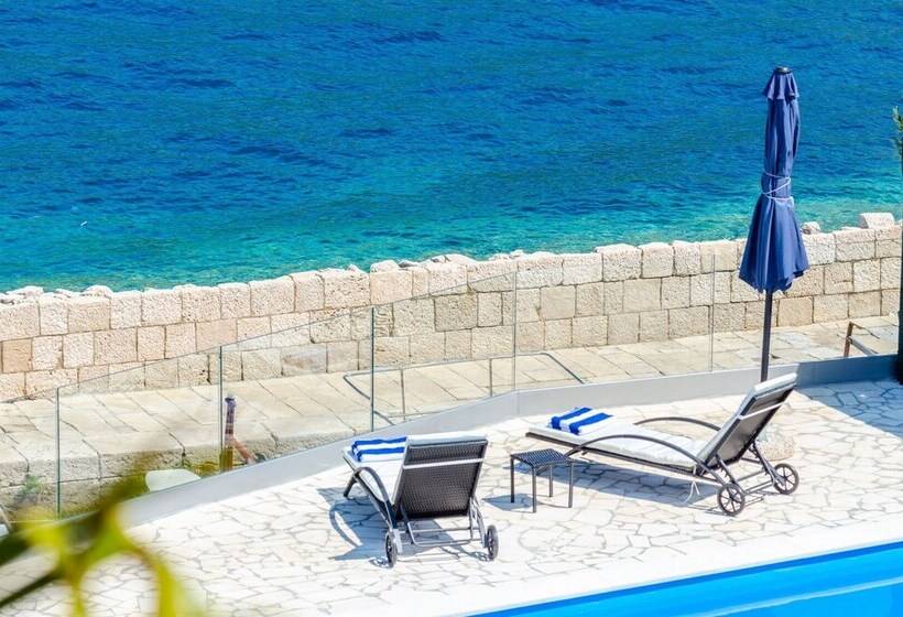 Beachfront Villa Gabriela With Pool