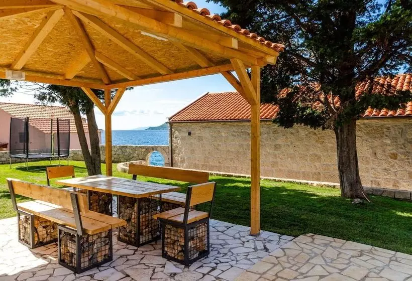 Beachfront Villa Gabriela With Pool