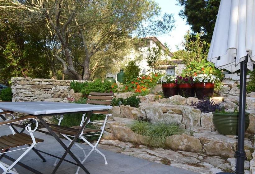 ベッドアンドブレックファースト Villa Francesca