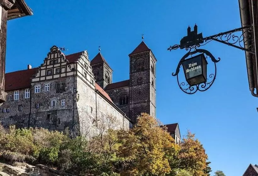 Home With Lots Of Light And A Great View