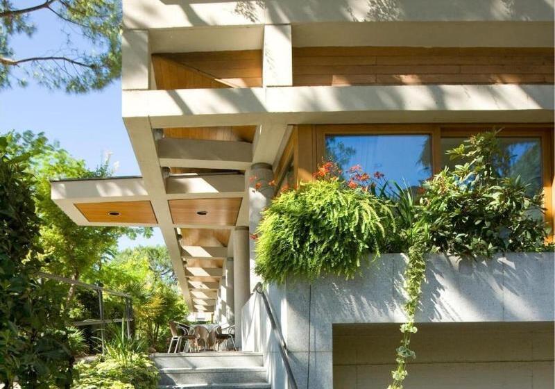 ホテル Albergo Sorriso