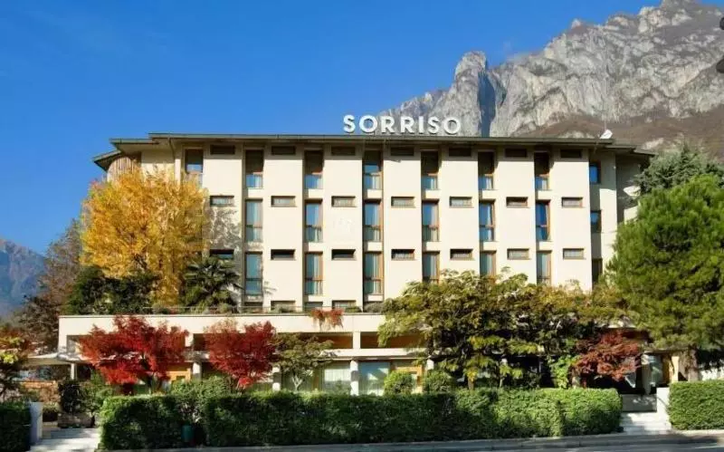 Hotelli Albergo Sorriso