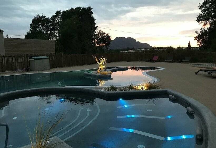 Hotel Camping Le Moulin Des Iscles