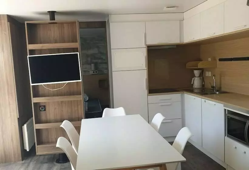 ホテル Camping Le Moulin Des Iscles