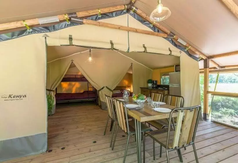 ホテル Camping Le Moulin Des Iscles