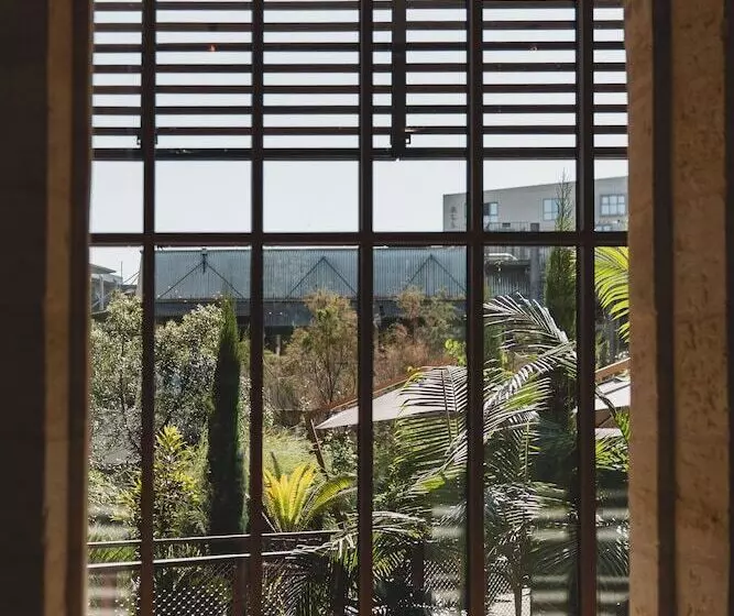 هتل La Zoologie & Spa Bordeaux