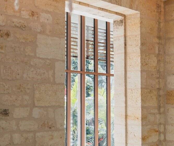 Отель La Zoologie & Spa Bordeaux