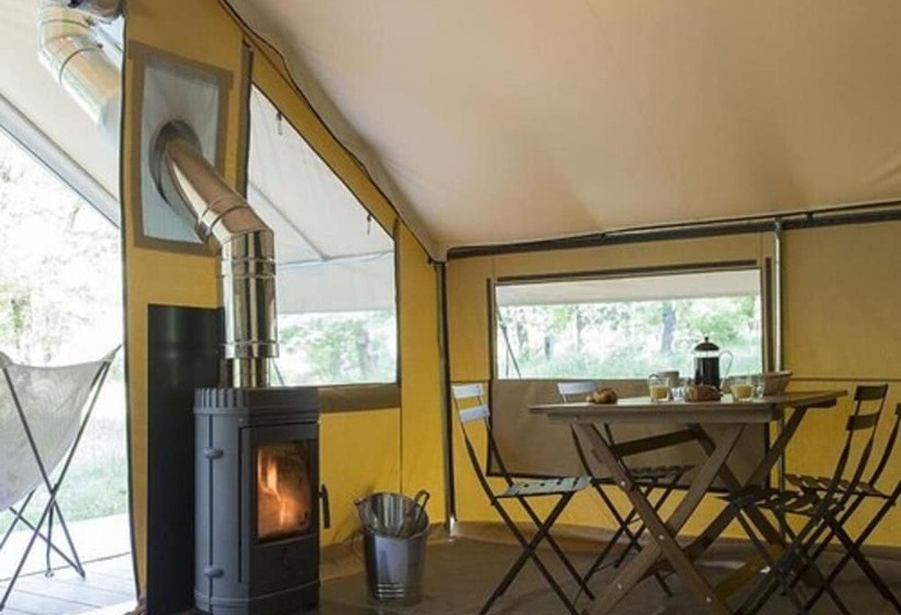 Hotel Village Huttopia Dieulefit