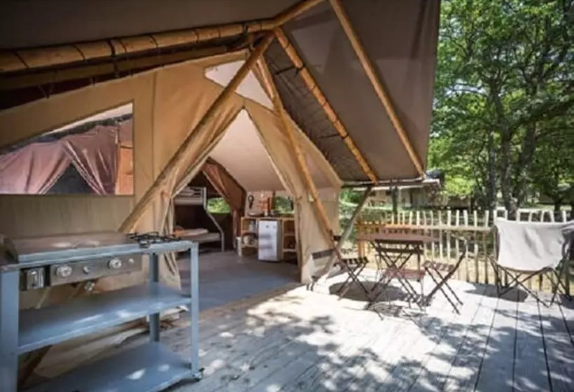 Hotelli Village Huttopia Dieulefit