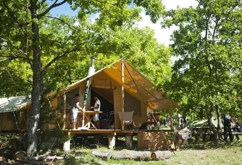 Hotelli Village Huttopia Dieulefit