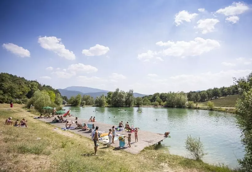 Hotelli Village Huttopia Dieulefit