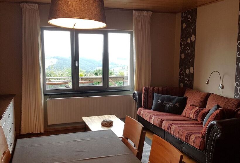 Luxurious Farmhouse Near The Ski Area